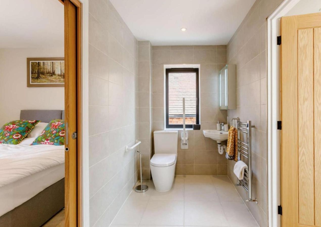 Roe Cottage Disabled Adapted 2 Bedroom Hot Tub Alcester Exterior foto